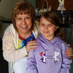 Meet your Posher, Annette